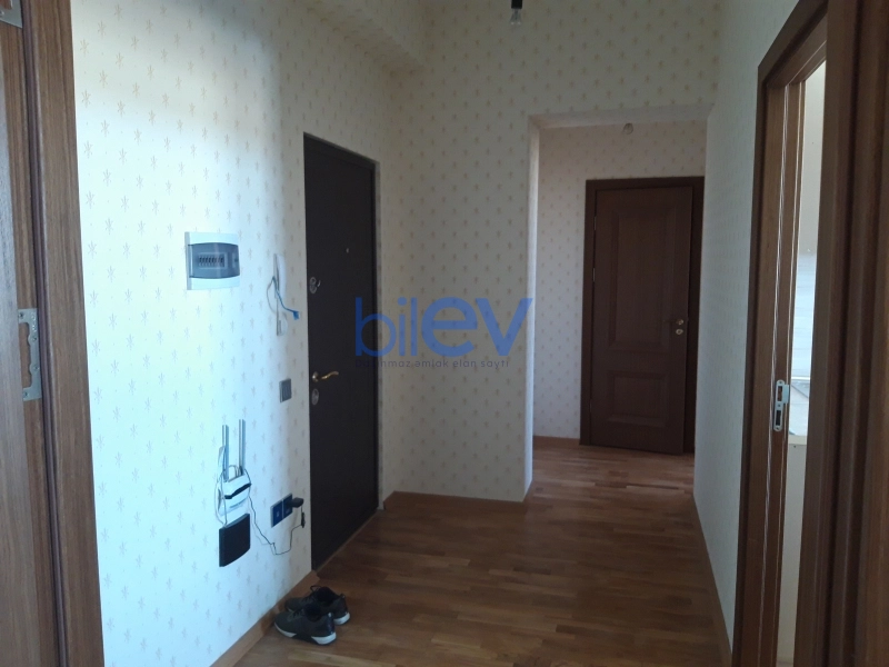Aylıq Kirayə 2 otaqlı Yeni Tikili bina evi  71m², Bakı