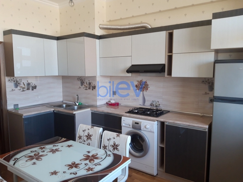 Aylıq Kirayə 2 otaqlı Yeni Tikili bina evi  71m², Bakı