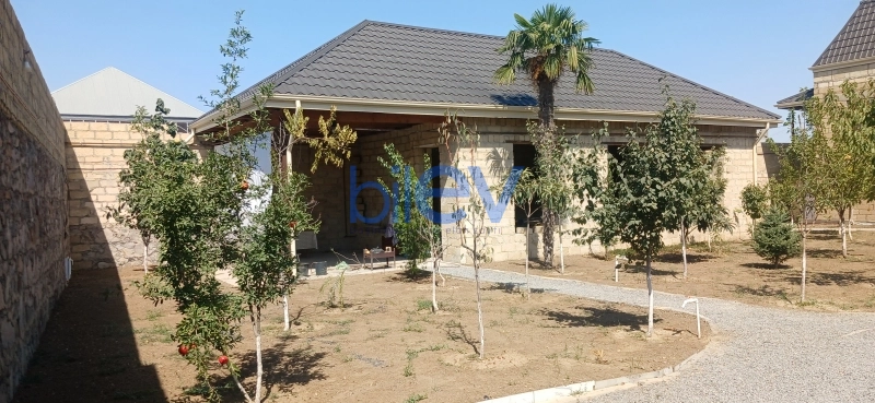 Satış 7 otaqlı Həyət evi  610m², Gəncə
