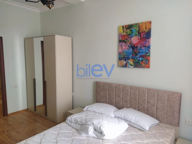 Aylıq Kirayə 3 otaqlı Yeni Tikili bina evi  120m², Bakı