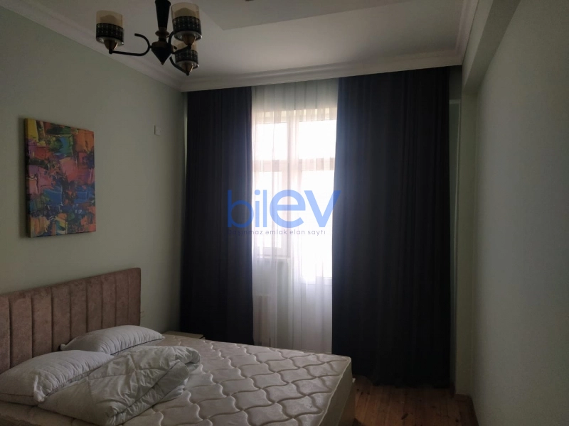 Aylıq Kirayə 3 otaqlı Yeni Tikili bina evi  120m², Bakı