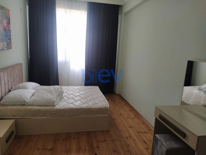 Aylıq Kirayə 3 otaqlı Yeni Tikili bina evi  120m², Bakı