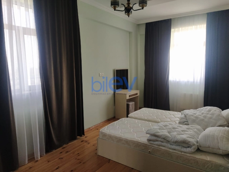 Aylıq Kirayə 3 otaqlı Yeni Tikili bina evi  120m², Bakı