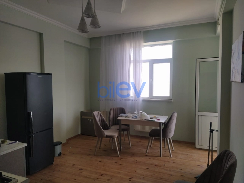 Aylıq Kirayə 3 otaqlı Yeni Tikili bina evi  120m², Bakı