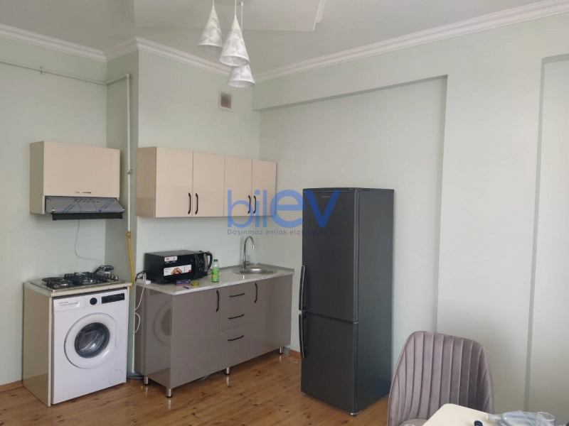 Aylıq Kirayə 3 otaqlı Yeni Tikili bina evi  120m², Bakı