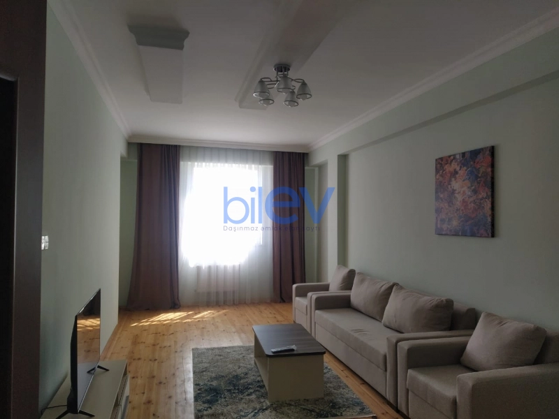 Aylıq Kirayə 3 otaqlı Yeni Tikili bina evi  120m², Bakı