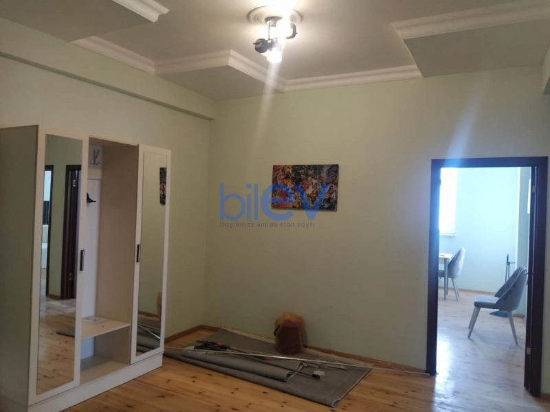 Aylıq Kirayə 3 otaqlı Yeni Tikili bina evi  120m², Bakı