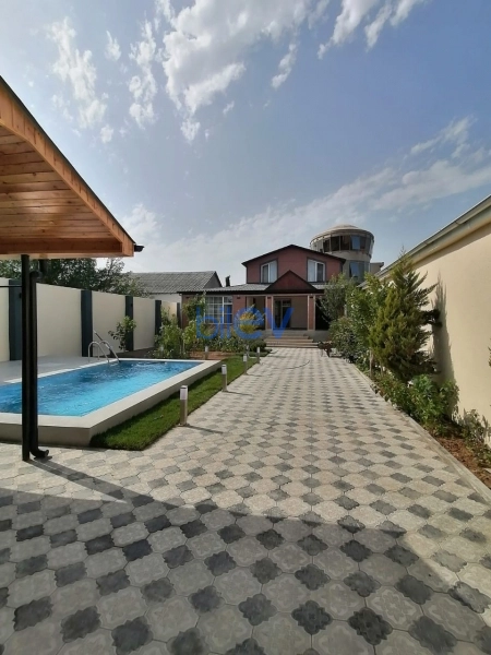 Satış 5 otaqlı Bağ evi  200m², Bakı