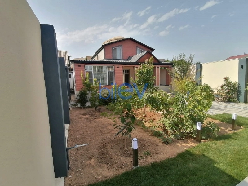 Satış 5 otaqlı Bağ evi  200m², Bakı