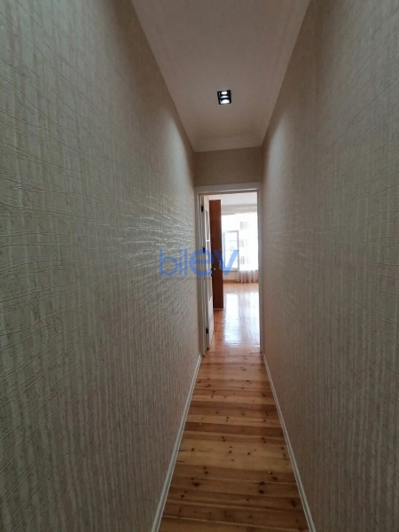 Satış 5 otaqlı Bağ evi  200m², Bakı