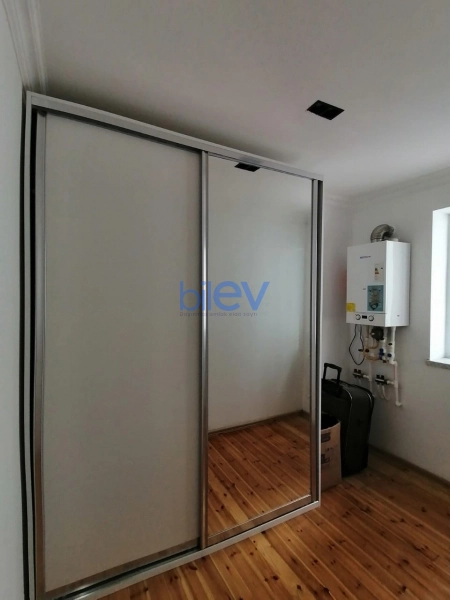 Satış 5 otaqlı Bağ evi  200m², Bakı