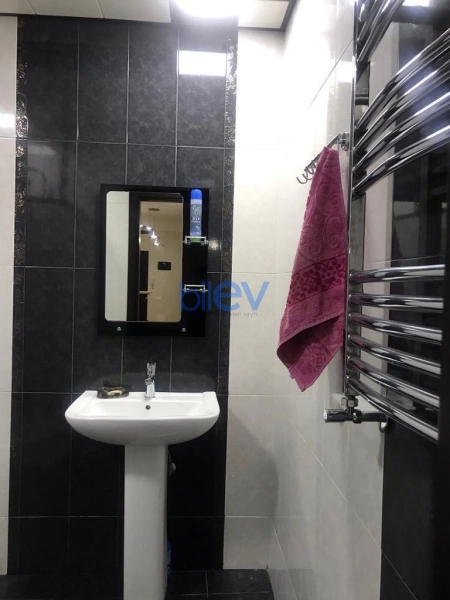 Satış 3 otaqlı Yeni Tikili bina evi  109m², Bakı
