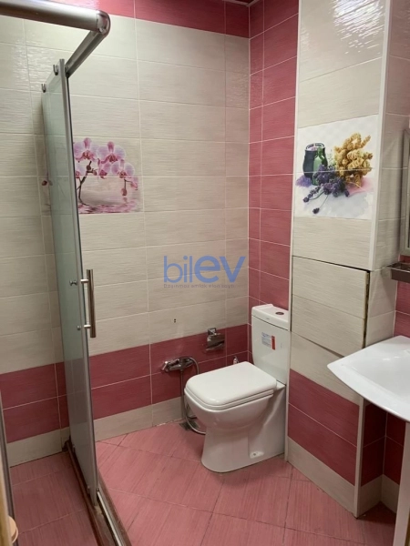 Aylıq Kirayə 3 otaqlı Yeni Tikili bina evi  120m², Bakı