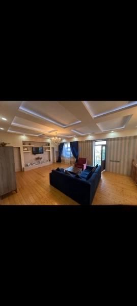 Satış 6 otaqlı Həyət evi  240m², Bakı