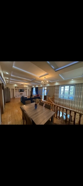 Satış 6 otaqlı Həyət evi  240m², Bakı