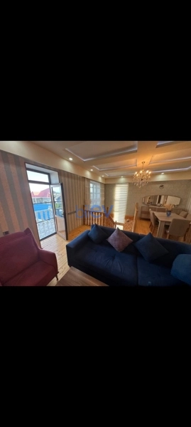 Satış 6 otaqlı Həyət evi  240m², Bakı