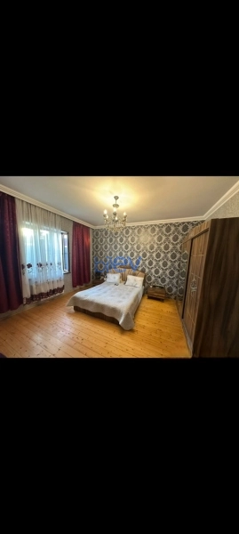 Satış 6 otaqlı Həyət evi  240m², Bakı