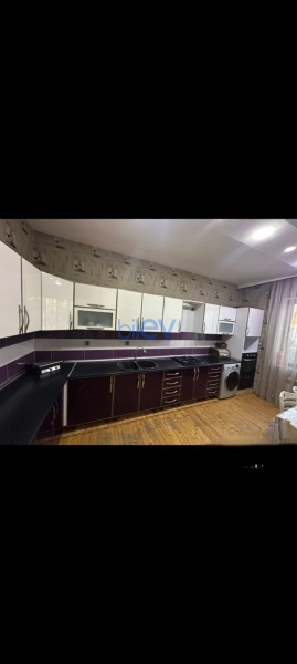Satış 6 otaqlı Həyət evi  240m², Bakı