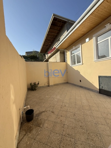 Satış 4 otaqlı Həyət evi  180m², Bakı