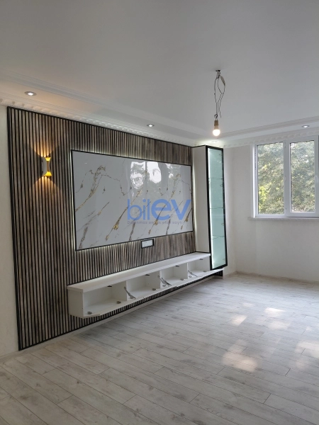 Satış 3 otaqlı Köhnə Tikili bina evi  70m², Gəncə