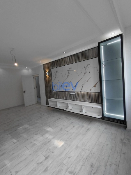 Satış 3 otaqlı Köhnə Tikili bina evi  70m², Gəncə