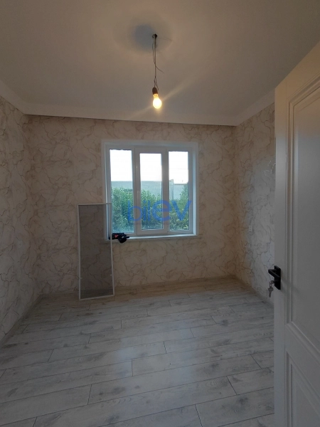 Satış 3 otaqlı Köhnə Tikili bina evi  70m², Gəncə