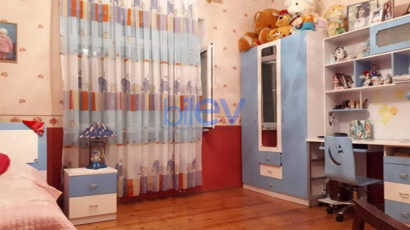 Satış 4 otaqlı Həyət evi  500m², Bakı
