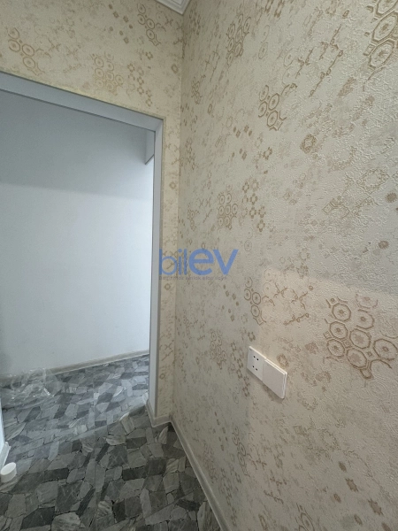 Satış 3 otaqlı Köhnə Tikili bina evi  79m², Gəncə