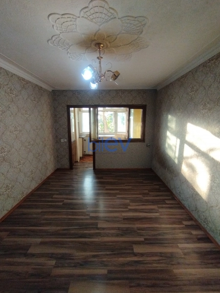 Satış 2 otaqlı Köhnə Tikili bina evi  32m², Sumqayıt