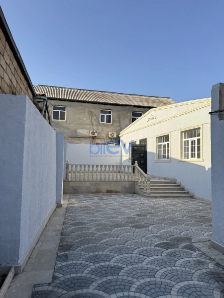 Satış 4 otaqlı Həyət evi  350m², Bakı