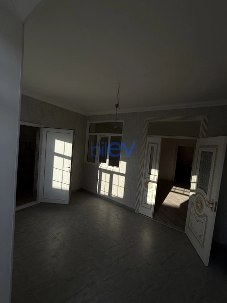 Satış 4 otaqlı Həyət evi  350m², Bakı