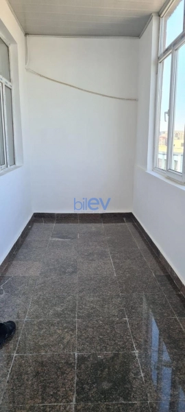 Aylıq Kirayə 2 otaqlı Yeni Tikili bina evi  65m², Bakı