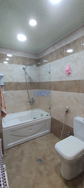 Aylıq Kirayə 2 otaqlı Yeni Tikili bina evi  60m², Bakı