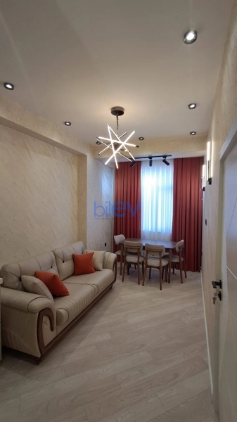 Satış 2 otaqlı Yeni Tikili bina evi  37m², Bakı