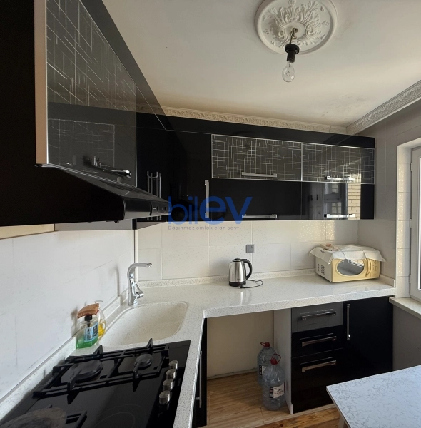 Satış 1 otaqlı Köhnə Tikili bina evi  33m², Sumqayıt