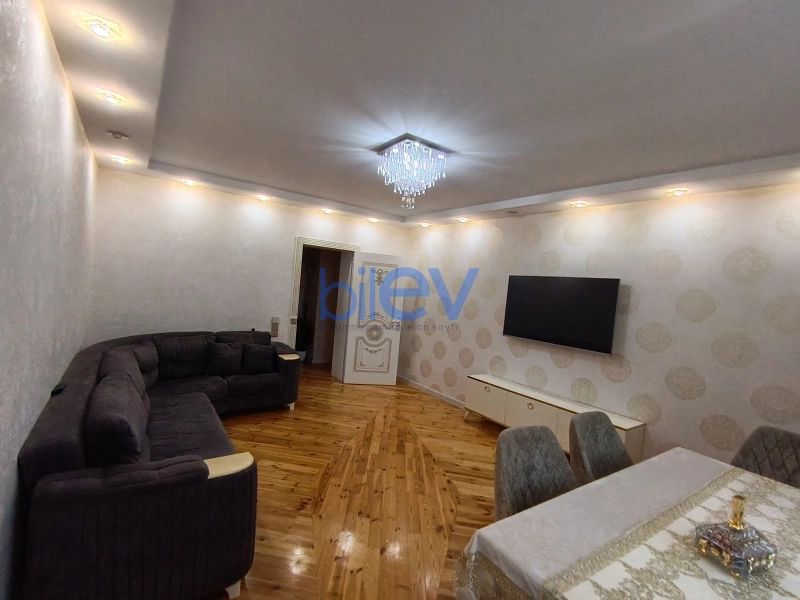 Satış 3 otaqlı Köhnə Tikili bina evi  68m², Bakı