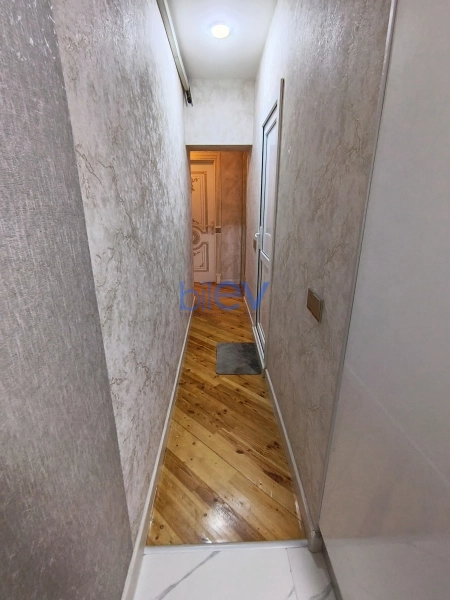 Satış 3 otaqlı Köhnə Tikili bina evi  68m², Bakı