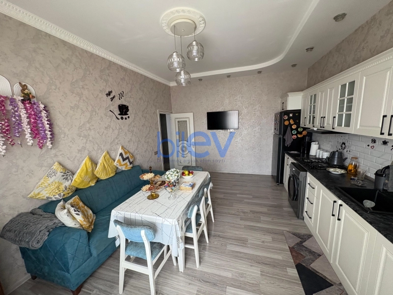 Satış 3 otaqlı Həyət evi  m², Bakı