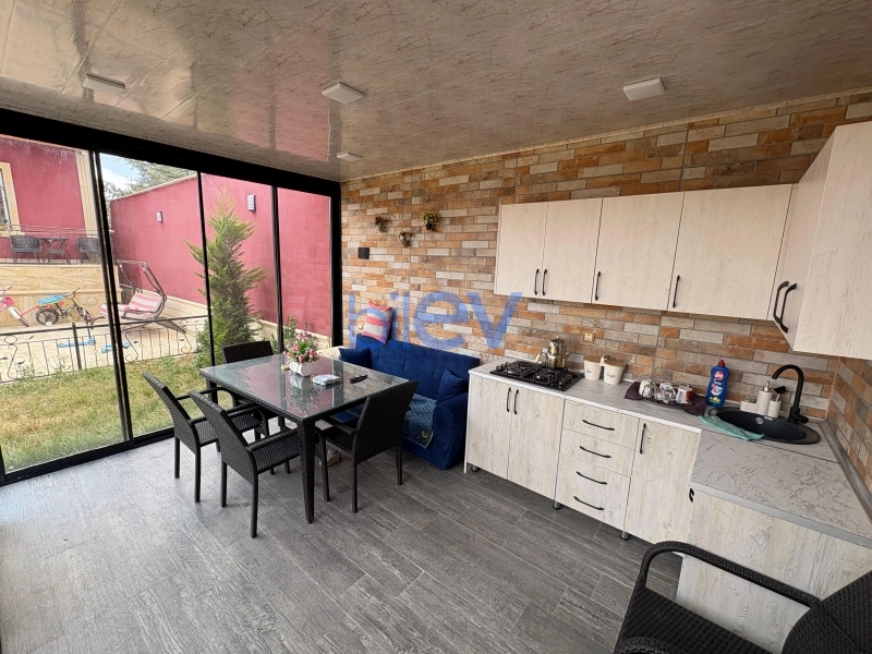 Satış 3 otaqlı Həyət evi  m², Bakı