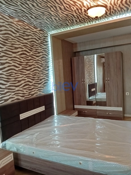 Aylıq Kirayə 2 otaqlı Yeni Tikili bina evi  90m², Bakı
