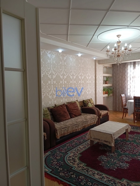 Aylıq Kirayə 2 otaqlı Yeni Tikili bina evi  90m², Bakı
