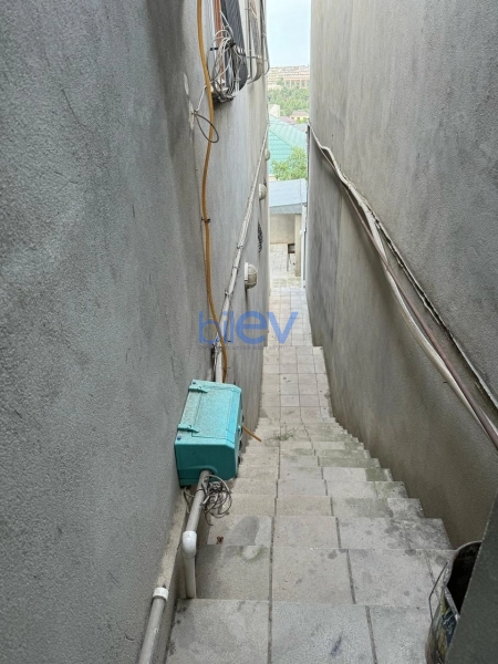 Satış 6 otaqlı Həyət evi  204m², Bakı