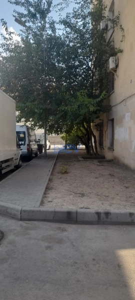 Satış 3 otaqlı Köhnə Tikili bina evi  60m², Bakı