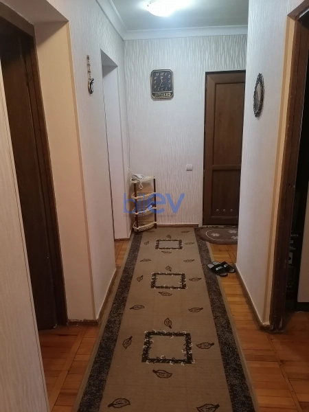 Satış 3 otaqlı Köhnə Tikili bina evi  80m², Bakı