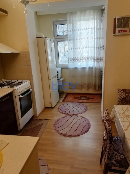 Satış 3 otaqlı Köhnə Tikili bina evi  80m², Bakı
