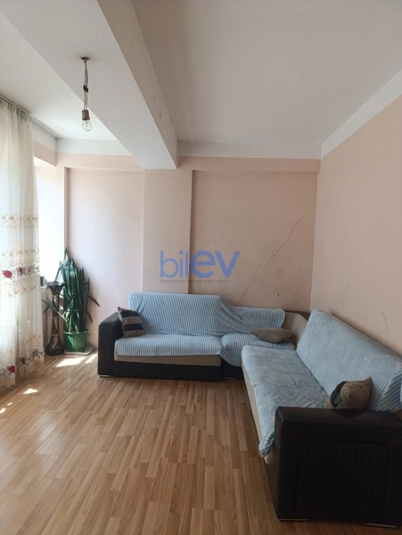 Satış 2 otaqlı Köhnə Tikili bina evi  82m², Bakı