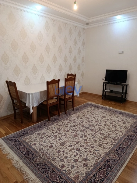 Satış 5 otaqlı Həyət evi  2000m², Bakı
