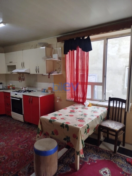 Aylıq Kirayə 3 otaqlı Həyət evi  150m², Bakı