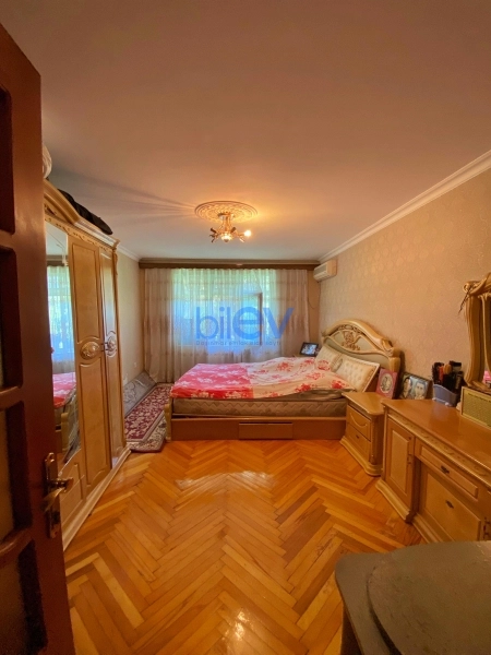 Satış 3 otaqlı Köhnə Tikili bina evi  56m², Bakı