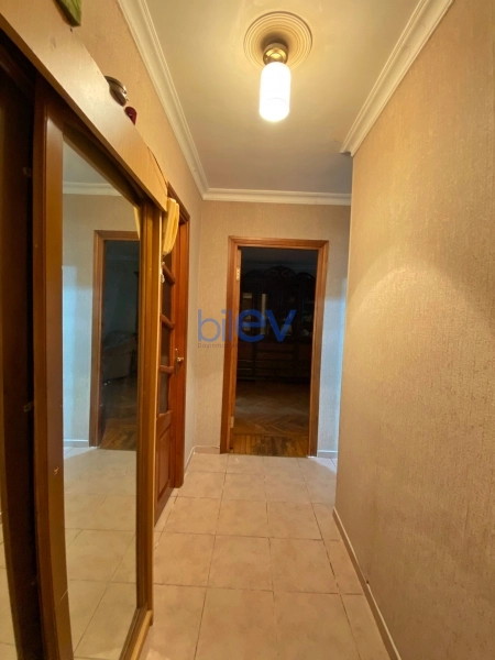 Satış 3 otaqlı Köhnə Tikili bina evi  56m², Bakı